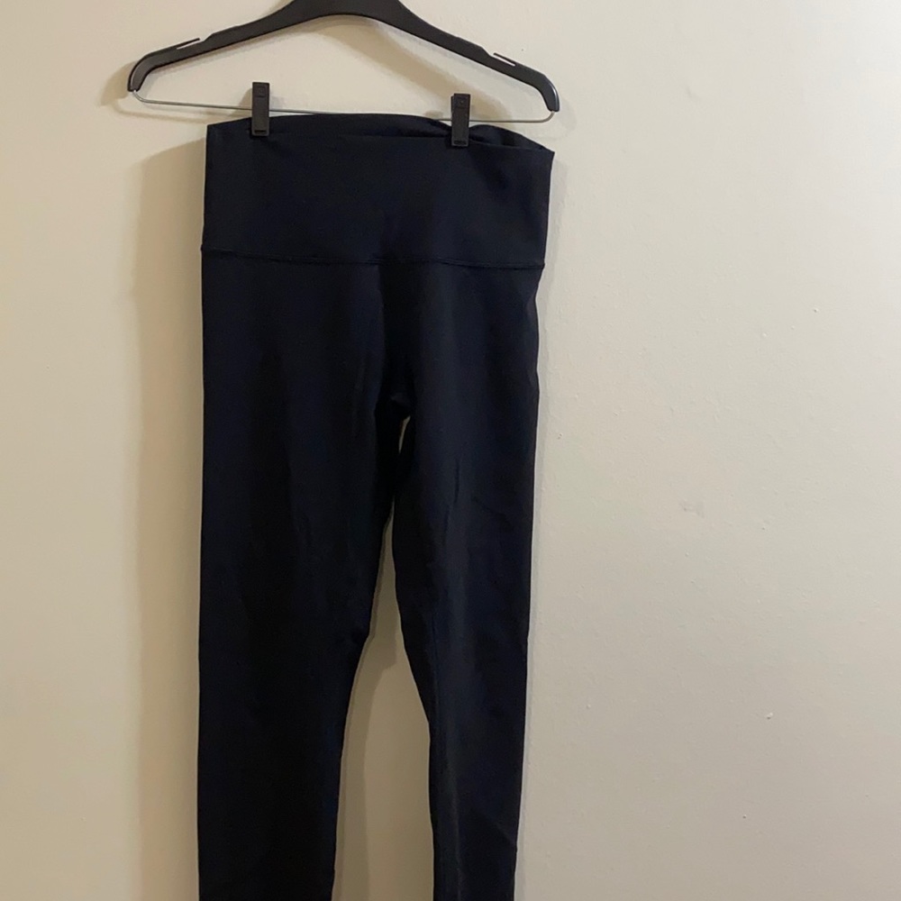 Black Lululemon high waisted leggings